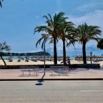 Beach Front Bar Cafeteria with Terrace in Santa Ponsa – Leasehold (Traspaso)